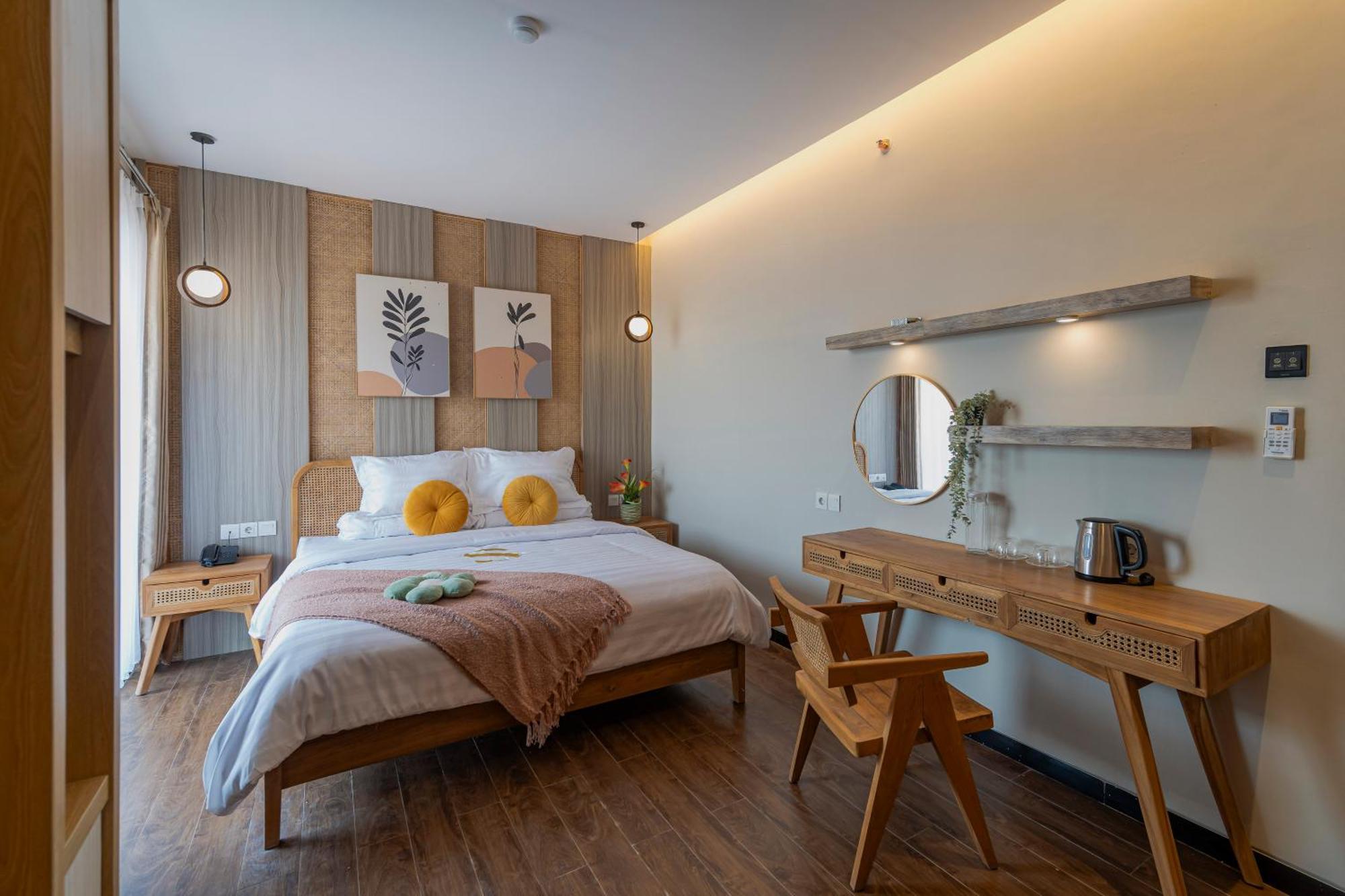 Stay.Vie Hotel Surabaya Exterior photo